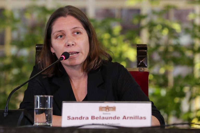Sandra Belaunde renunció como ministra de la Producción