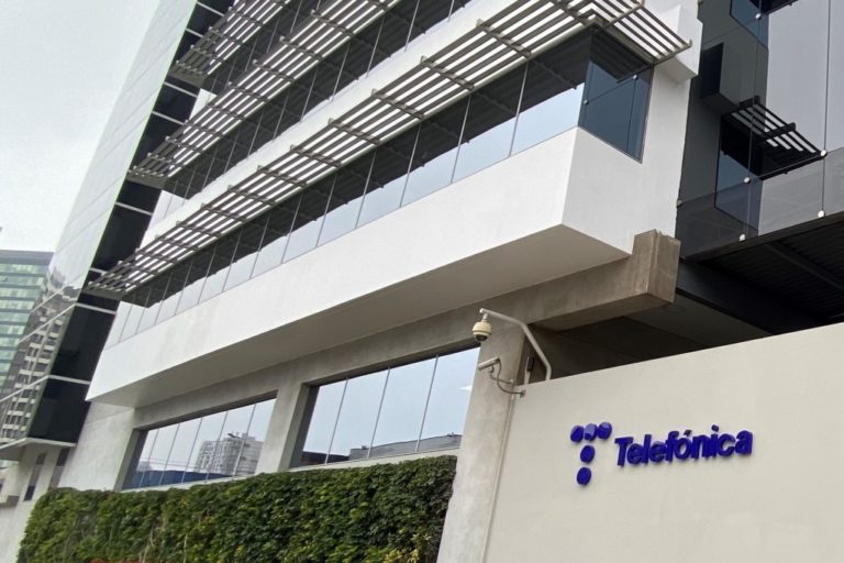 Telefónica del Perú expresa su desacuerdo con fallos sobre disputa fiscal