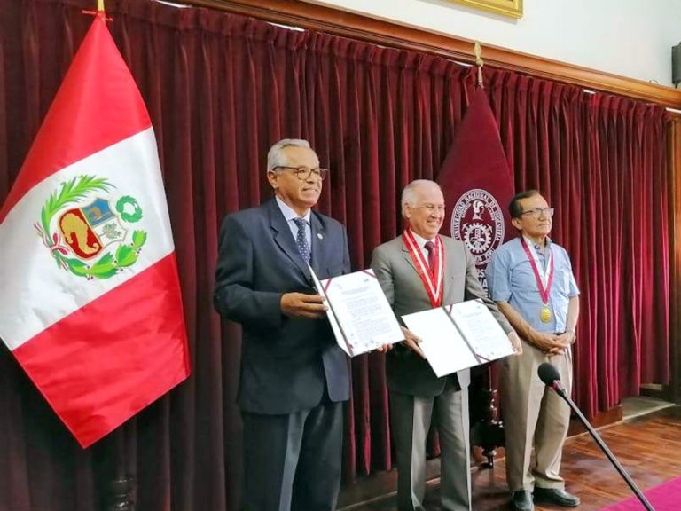 UNAM firmó convenio marco de cooperación con la UNI