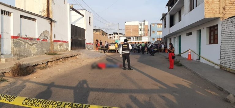 A sangre fría: Asesinan a balazos a colombiano en Mollendo