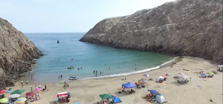 Caleta Centeno contará con salvavidas