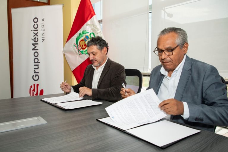 SPCC y UNAM firman convenio para capacitar a líderes de organizaciones sociales y productivas