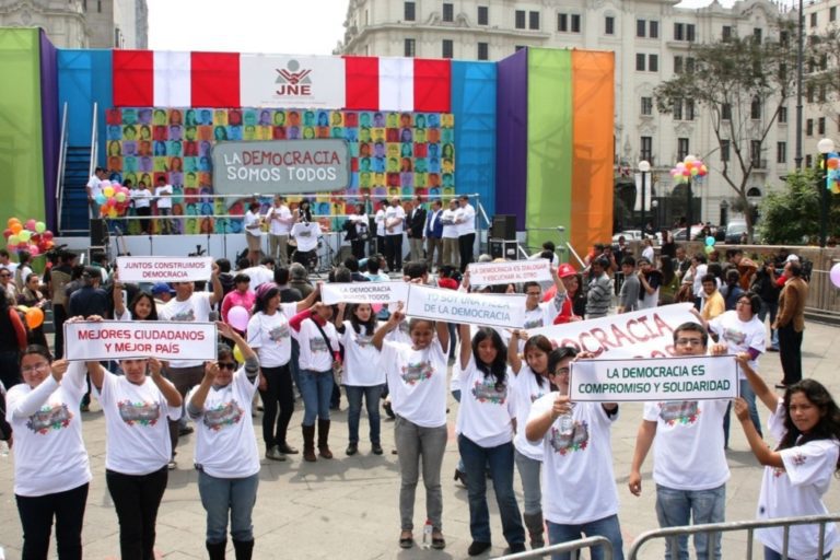 El significado de vivir en democracia en el siglo XXI