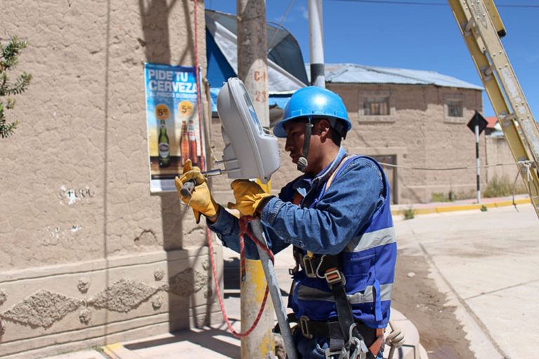 Electrosur programa suspensión del servicio eléctrico en sectores de General Sánchez Cerro