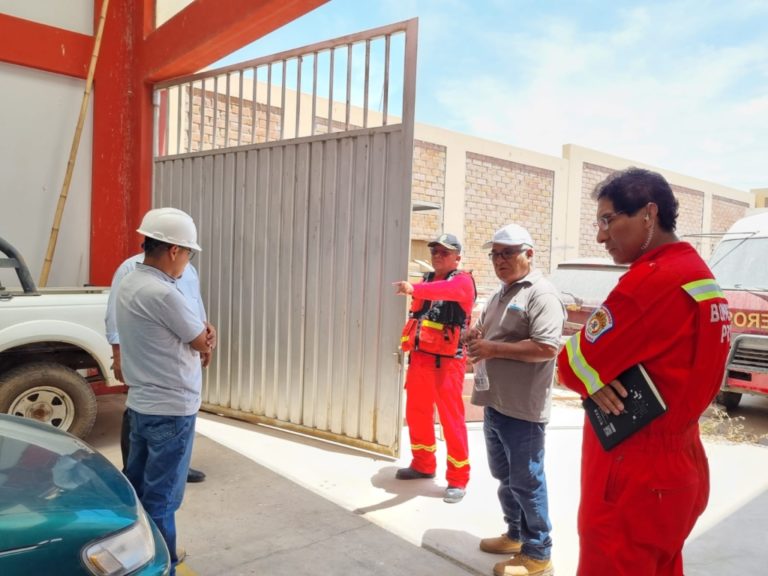 Cocachacra: alcalde distrital promueve fortalecimiento de la Compañía de Bomberos N° 209