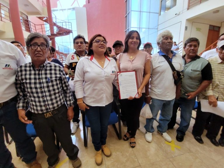 Presentan a la Ing. Paola Castro como nueva directora regional de la Producción 