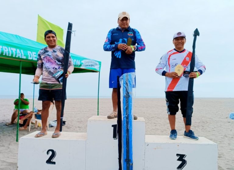Punta de Bombón: concurso de pesca deportiva atrajo a 71 participantes