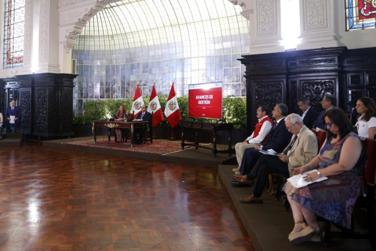 Ilegitimidad, democracia y nación