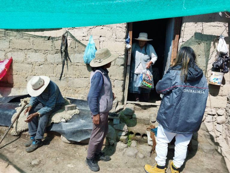 Advierten inadecuada entrega de donación de bienes para pobladores vulnerables de Puquina