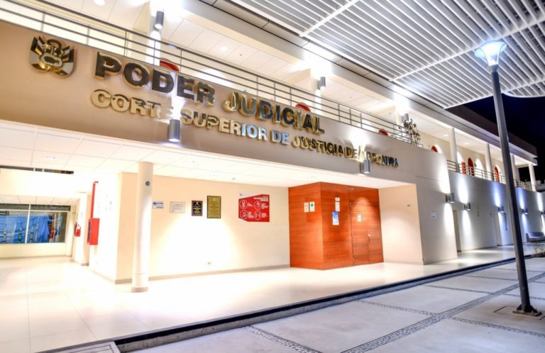 Operadores de justicia preocupados por anunciada huelga de defensores públicos