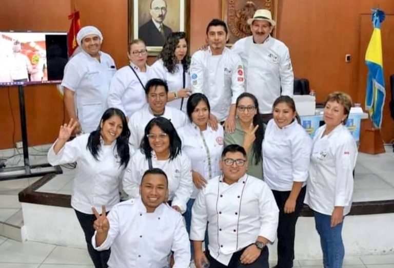 “Crocantes fritos” en concurso regional de postres de Arequipa