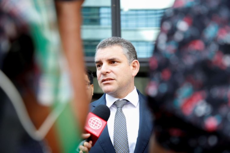 Autoridad de Control del Ministerio Público suspende a Rafael Vela
