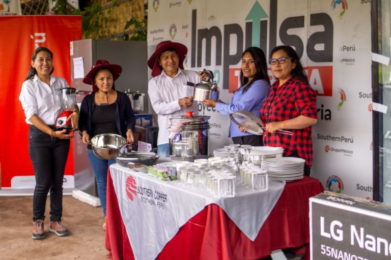 Gastronomía: Southern Perú y comité comunitario de Torata entregaron capital semilla