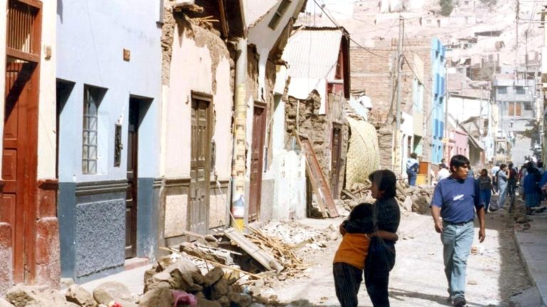 Trinquetes políticos: Moquegua es ‘terremotero’