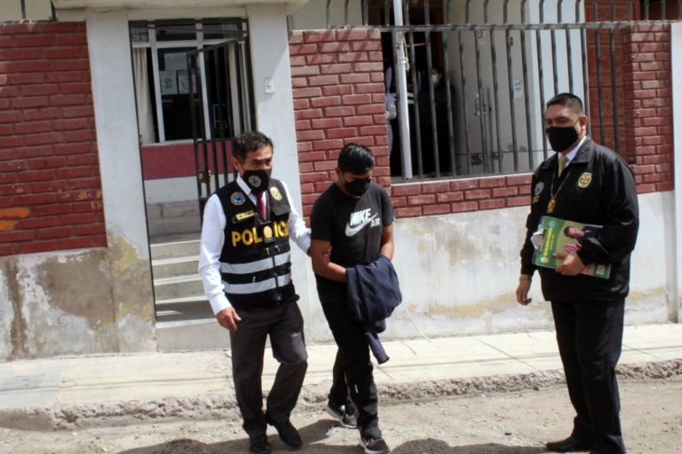 Mafia de exámenes en la UNAM: declaran fundada prolongación de prisión preventiva