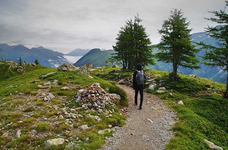 Los beneficios de caminar y hablar