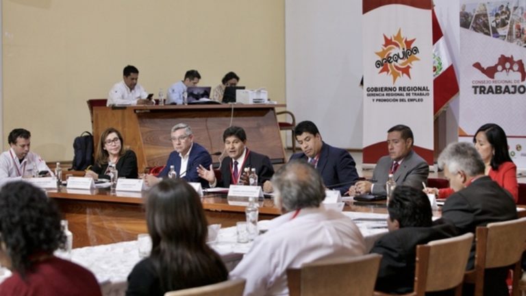 Reactivan Consejo Regional de Trabajo en Arequipa