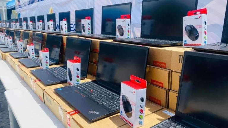 GORE Moquegua no cumple con compromiso de compra del 40% de laptops faltantes para el 2023