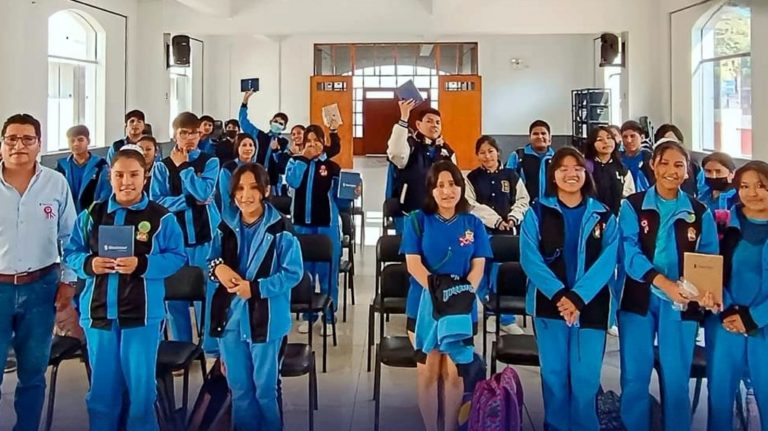 Brigadas ambientales de la I.E. Daniel Becerra participan del programa “A tu colegio con energía”