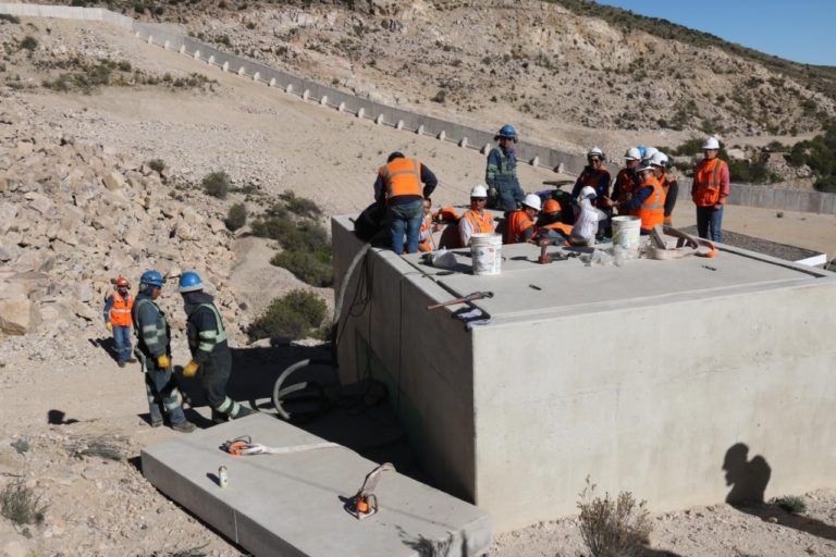 Southern Peru informa que viene reparando tubería de Viña Blanca