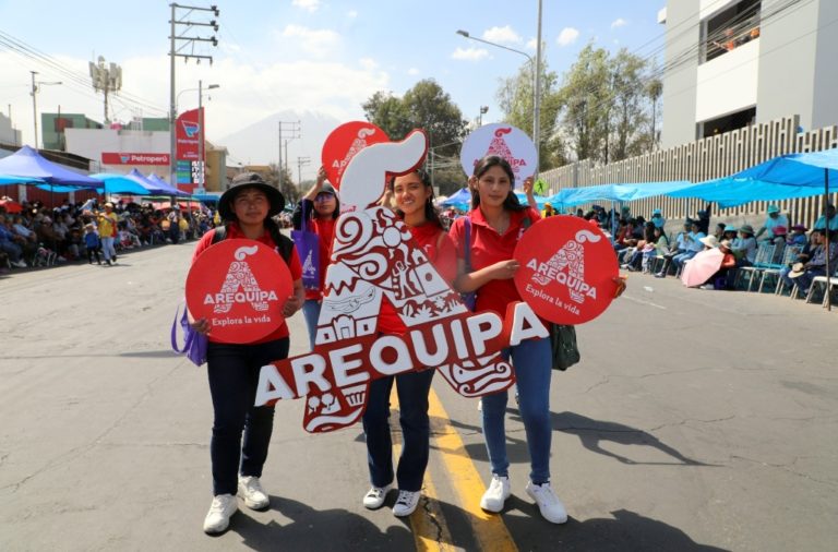 Arequipa: 50 mil turistas arribaron durante los festejos del 483⁰ aniversario