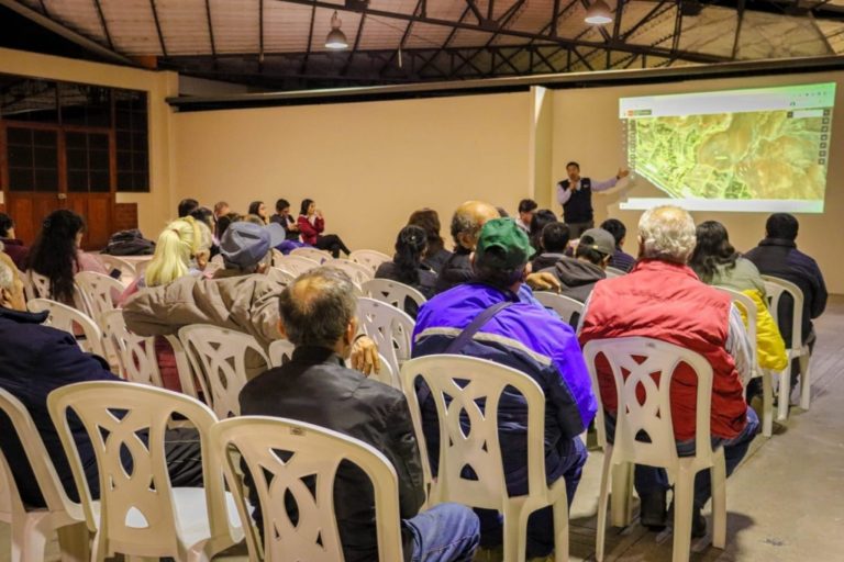 Pobladores de Mejía participaron en charla sobre catastro y titulación de predios rurales