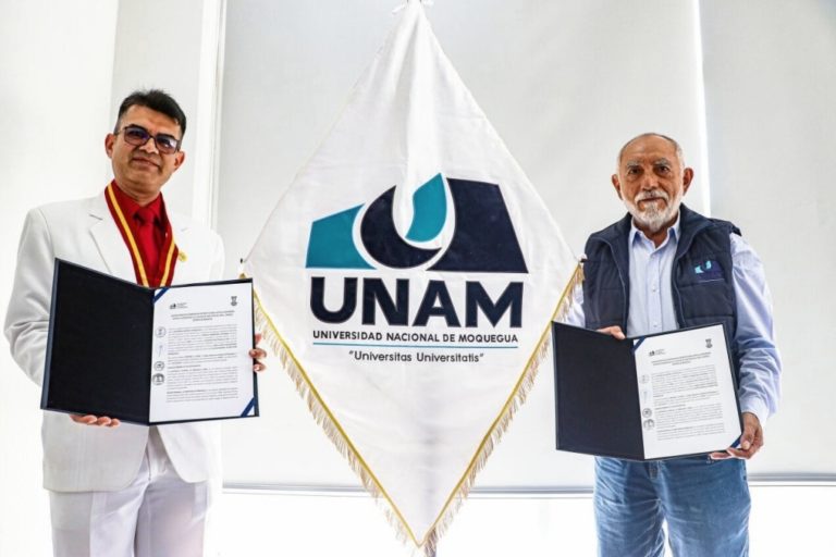 UNAM y Colegio de Obstetras de Moquegua suscribieron convenio