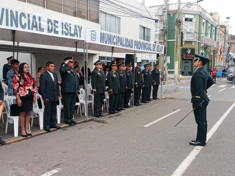 Mollendo: ceremonia de pase al retiro de efectivos policiales