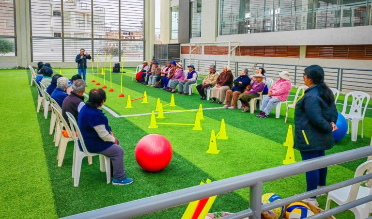 Circuito de psicomotricidad para adultos mayores de Mejía