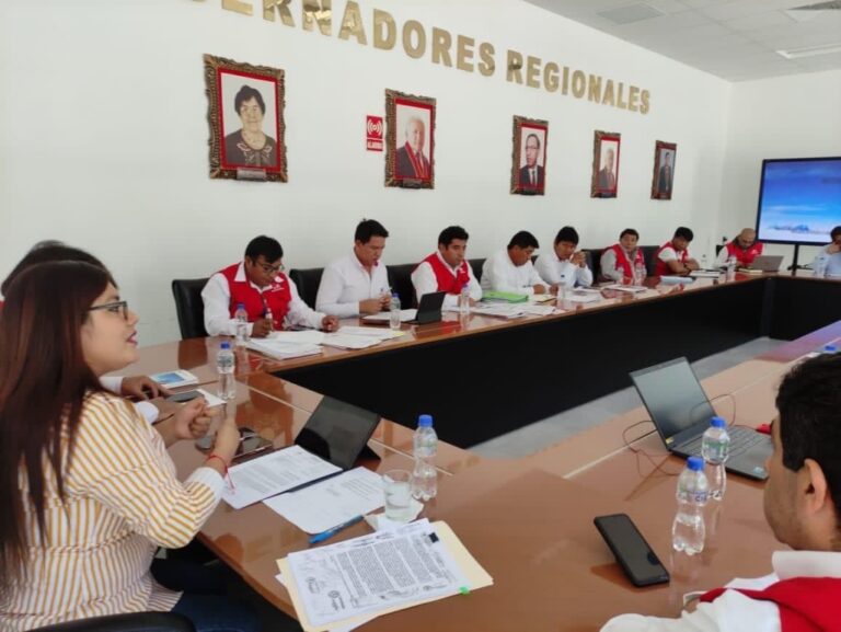 Presidentes de Juntas de Usuarios de Riego y el GORE Moquegua asumen acuerdos por déficit hídrico 
