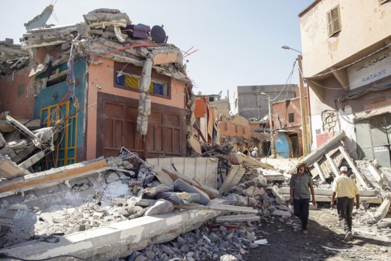 Terremoto en Marruecos deja más de mil muertos