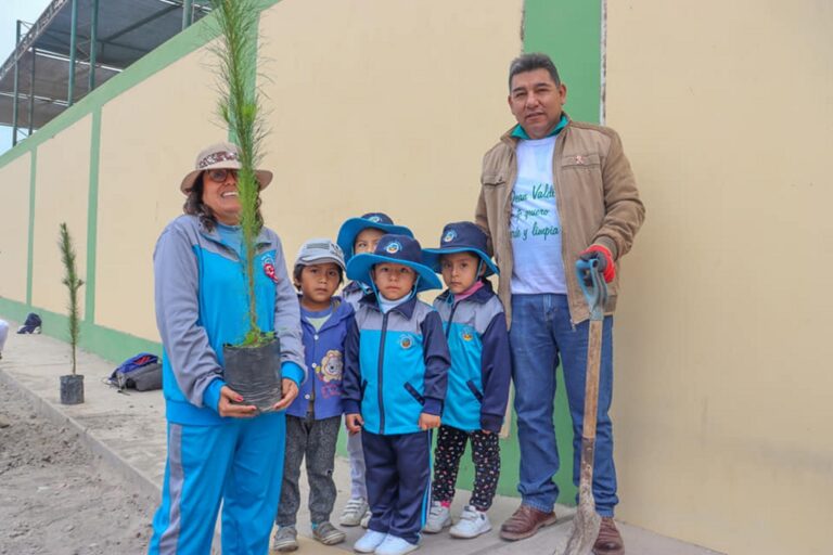 Hoy realizan segunda campaña de arborización en Deán Valdivia