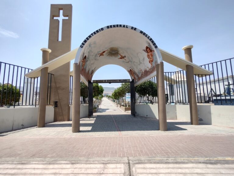 “Todos los Santos”: Confirman horarios de atención para el cementerio de Mollendo