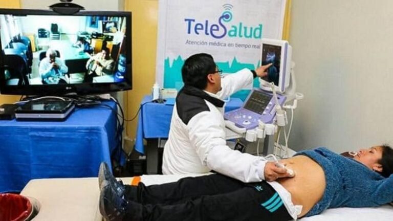 Minsa y Geresa Arequipa firman convenio para fortalecer TeleSalud