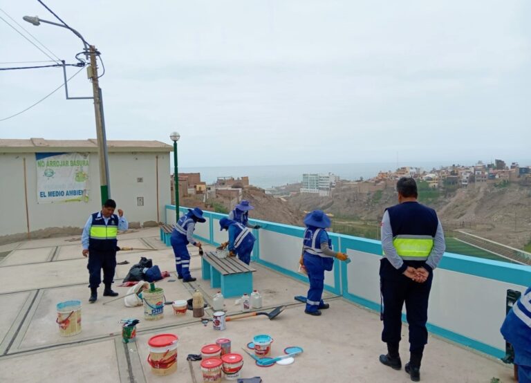 Realizan mejoramiento de espacios públicos en calle Buenos Aires de Mollendo