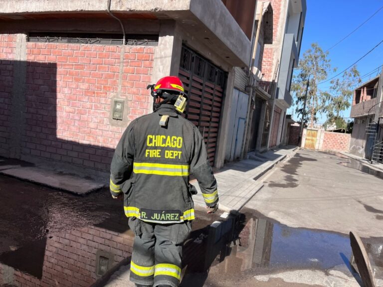 Canal de regadío colapsa e inunda 7 viviendas en la Urb. Santa Fortunata