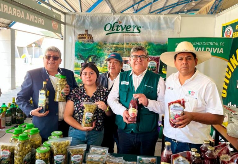 Productores agrícolas de Islay participan en Expo Agro 2023 en Arequipa