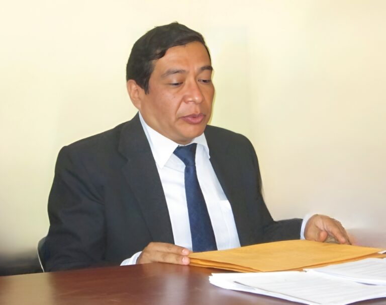 Oficializan nombramiento de nuevo notario para Mollendo