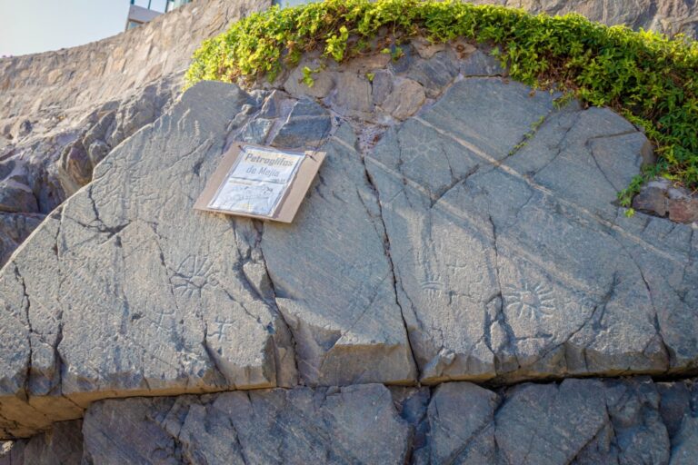 Petroglifos de Mejía son incorporados al inventario turístico del Mincetur