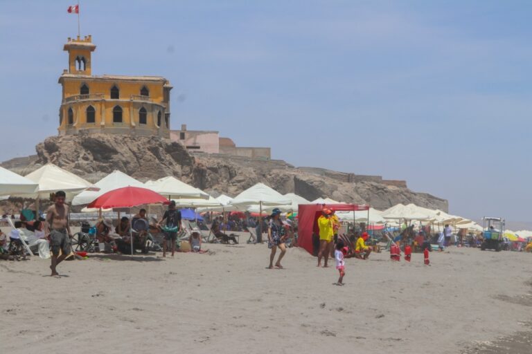 Alcalde Ale Cruz: adjudicación de playas de Mollendo será por trato directo y licitación