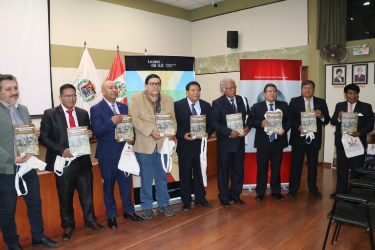 Presentan libro “Rescate Arqueológico Lomas de Ilo”