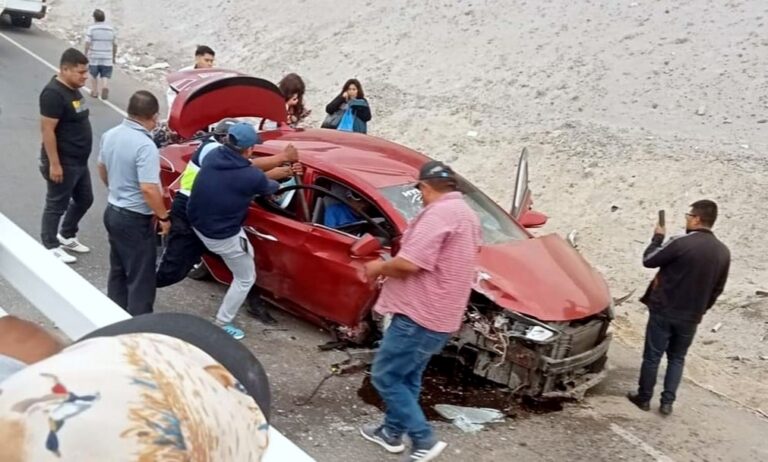 Punta de Bombón: Violento choque en la Costanera dejó varios heridos