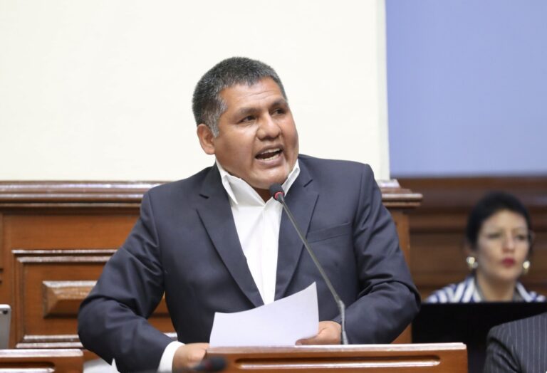 Congresista Quito rechaza aprobación de transferencia de Majes Siguas