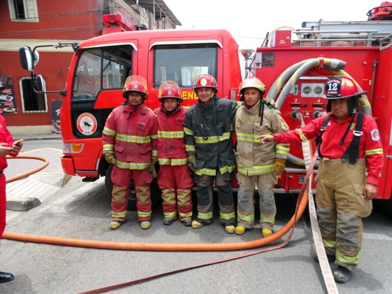 Se graduaron nuevos bomberos en Mollendo