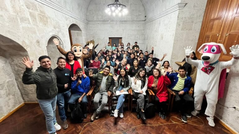 Arequipa: Realizan encuentro de jóvenes para elaborar plan para desarrollo