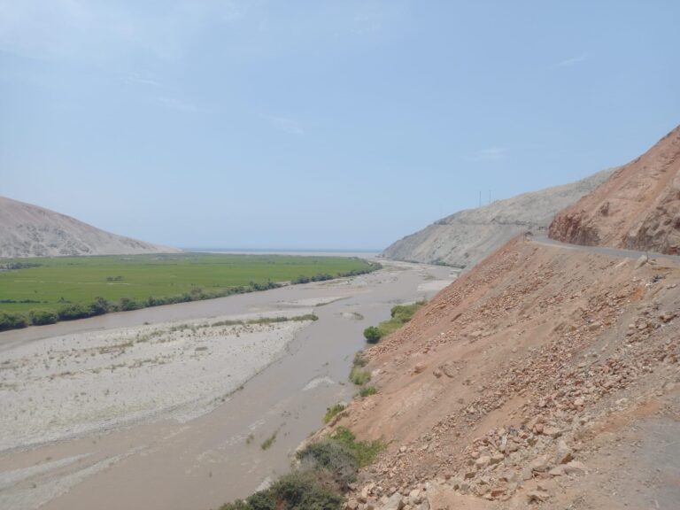 Río Ocoña en alerta roja por incremento de lluvias en Arequipa