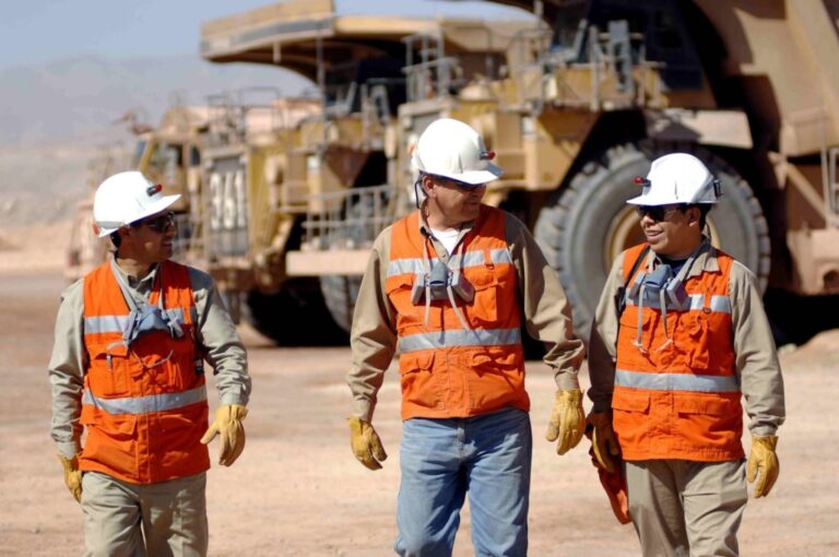 El impacto en la salud mental de los trabajadores de la actividad minera