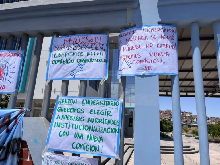 Estudiantes de la UNAM retoman protestas, exigen cambio total de la Comisión Organizadora   