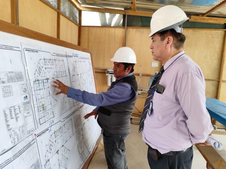 Verifican avances en la construcción de la Biblioteca Universitaria de la UNAM