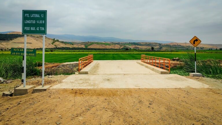 Culminan construcción de puente en lateral 12 de Mejía